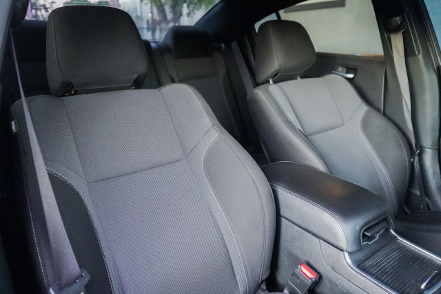 
								2020 Dodge Charger SXT Sedan 4D full									