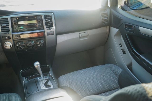 
								2007 Toyota 4Runner SR5 Sport Utility 4D full									