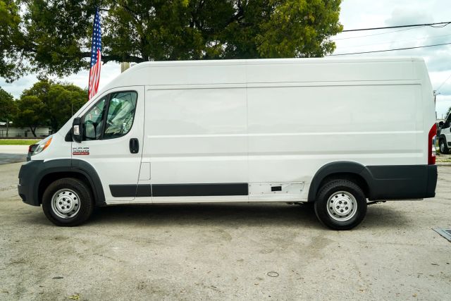 
								2019 Ram ProMaster Cargo Van 3500 High Roof Extended Van 3D full									