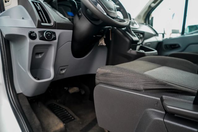 
								2018 Ford Transit 350 Wagon XLT w/Low Roof w/Sliding Side Door Van 3D full									