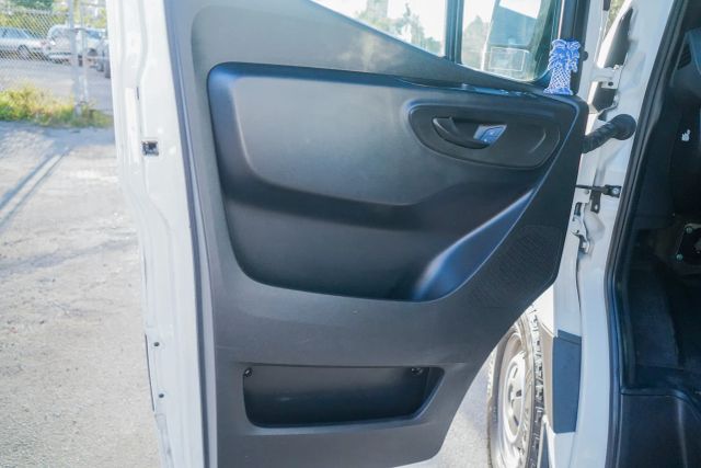 
								2022 Mercedes-Benz Sprinter 2500 Cargo High Roof w/170  WB Van 3D full									