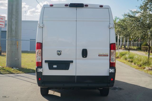 
								2018 Ram ProMaster Cargo Van 3500 High Roof Extended Van 3D full									