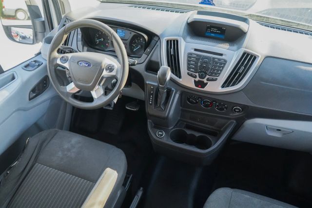 
								2018 Ford Transit 350 Wagon XLT w/Medium Roof w/Sliding Side Door Van 3D full									