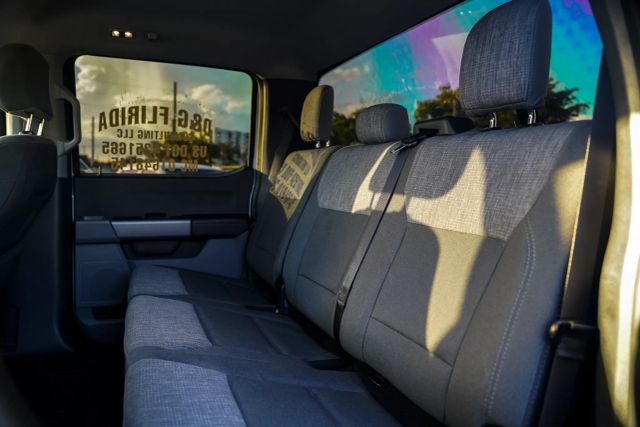 
								2024 Ford F350 Super Duty Crew Cab XLT Pickup 4D 8 ft full									