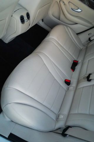 
								2018 Mercedes-Benz GLC GLC 300 Sport Utility 4D full									