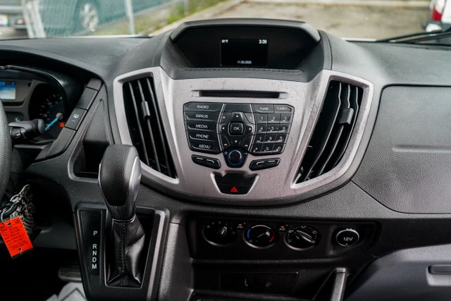 
								2018 Ford Transit 350 Wagon XLT w/Low Roof w/Sliding Side Door Van 3D full									