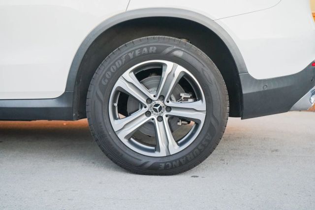 
								2018 Mercedes-Benz GLC GLC 300 Sport Utility 4D full									