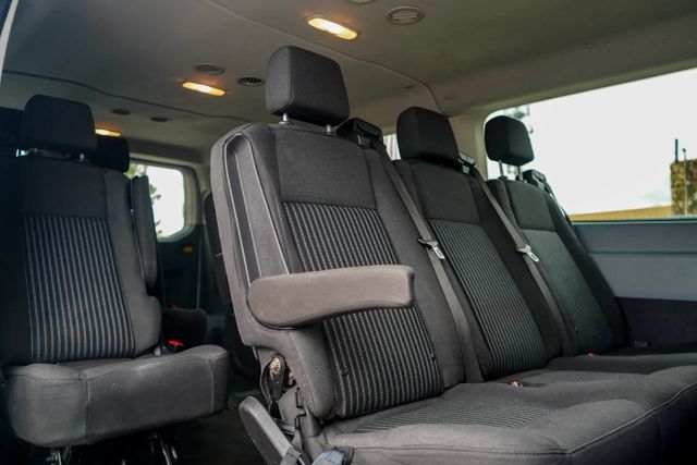 
								2018 Ford Transit 350 Wagon XLT w/Low Roof w/Sliding Side Door Van 3D full									