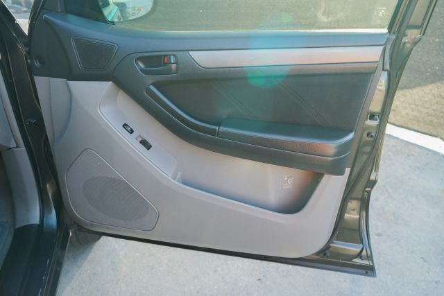 
								2007 Toyota 4Runner SR5 Sport Utility 4D full									