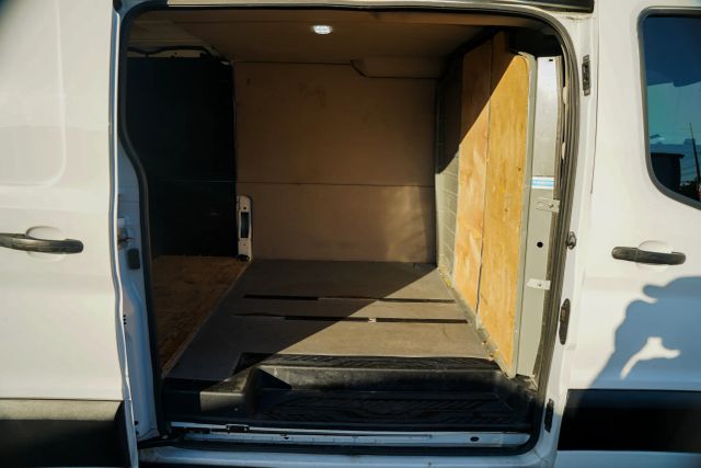 
								2020 Ford Transit 250 Cargo Van Low Roof w/LWB Van 3D full									