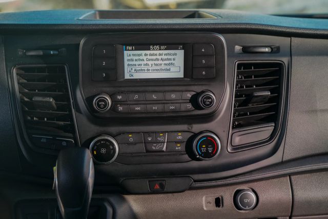 
								2020 Ford Transit 250 Cargo Van Low Roof w/LWB Van 3D full									