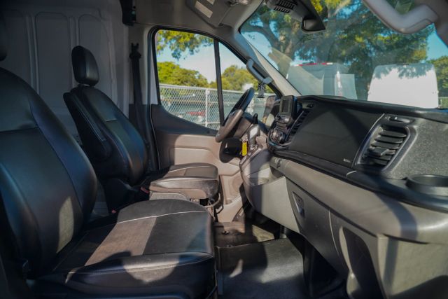 
								2022 Ford Transit 250 Cargo Van High Roof Extended Length Van 3D full									