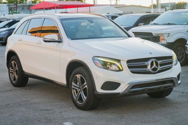 
								2018 Mercedes-Benz GLC GLC 300 Sport Utility 4D full									