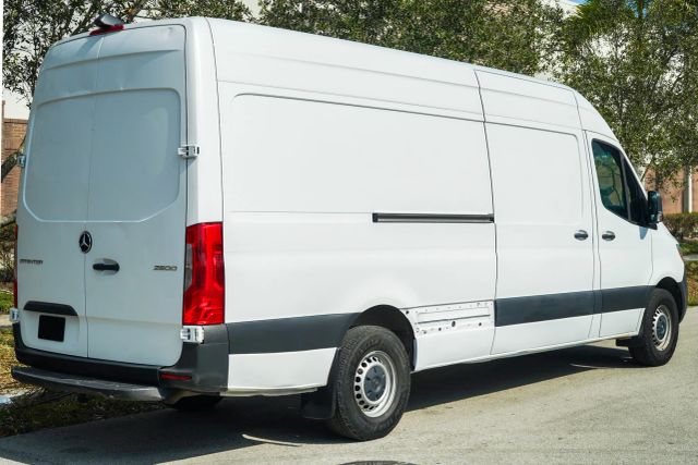 
								2023 Mercedes-Benz Sprinter 2500 Cargo High Roof w/170  WB Van 3D full									