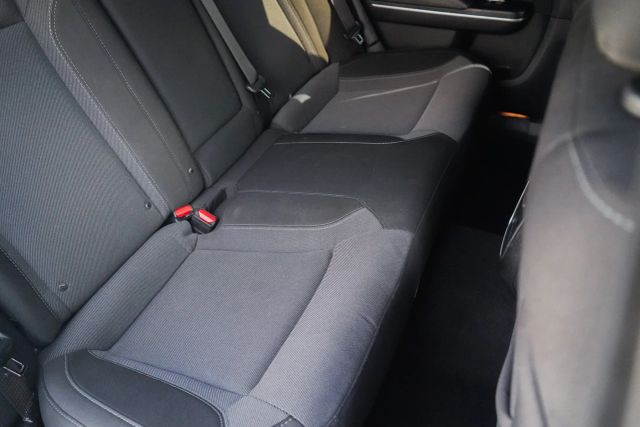 
								2020 Dodge Charger SXT Sedan 4D full									