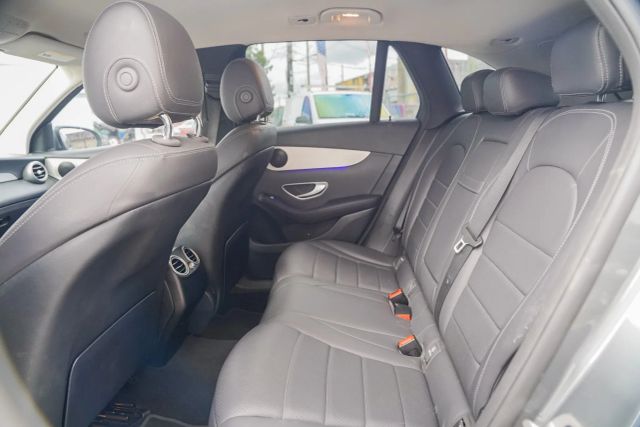 
								2021 Mercedes-Benz GLC GLC 300 Sport Utility 4D full									