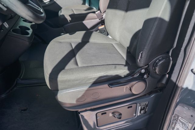 
								2019 Mercedes-Benz Sprinter 2500 Cargo High Roof w/170  WB Van 3D full									