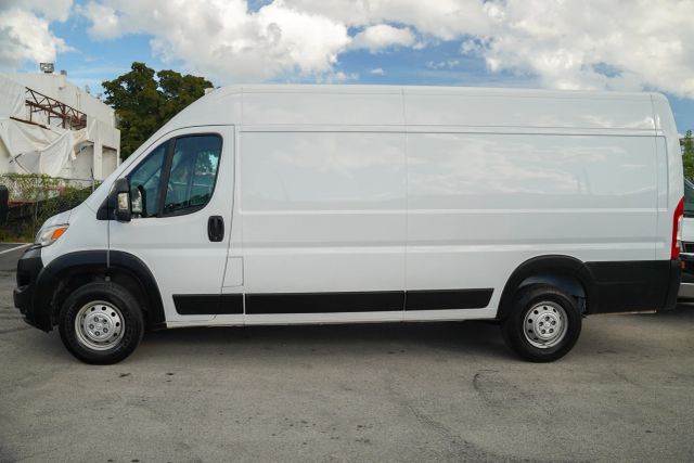
								2023 Ram ProMaster Cargo Van 3500 High Roof Extended Van 3D full									