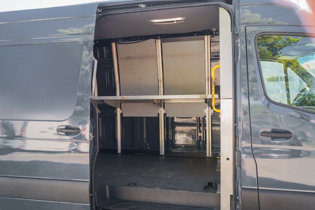 
								2019 Mercedes-Benz Sprinter 2500 Cargo High Roof w/170  WB Van 3D full									