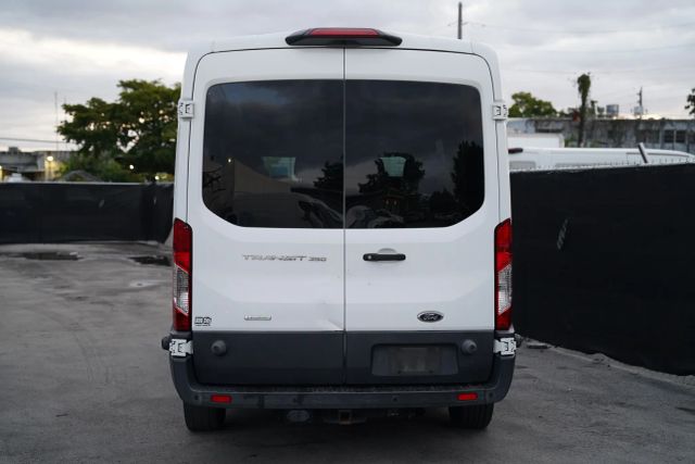 
								2018 Ford Transit 350 Wagon XL w/Medium Roof w/Sliding Side Door Van 3D full									