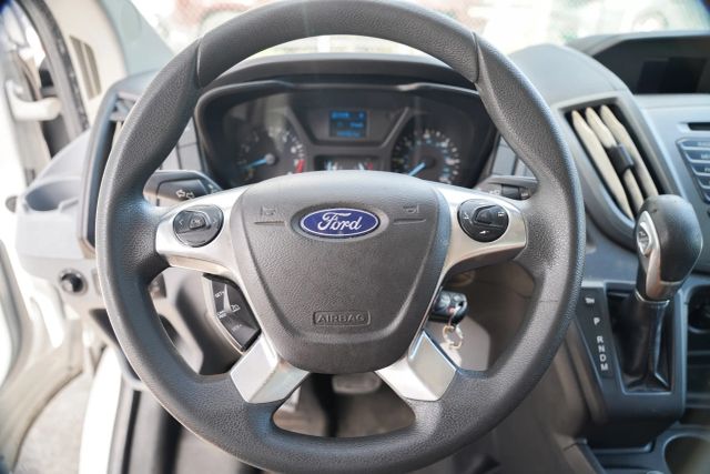 
								2019 Ford Transit Cab & Chassis 350 HD Cab & Chassis 2D full									