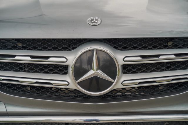 
								2021 Mercedes-Benz GLC GLC 300 Sport Utility 4D full									