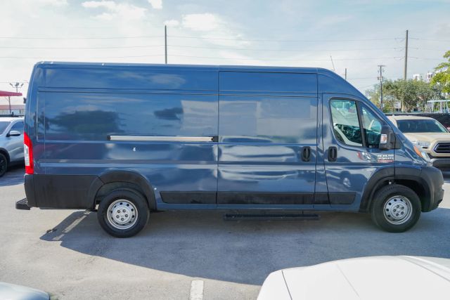 
								2020 Ram ProMaster Cargo Van 3500 High Roof Extended Van 3D full									