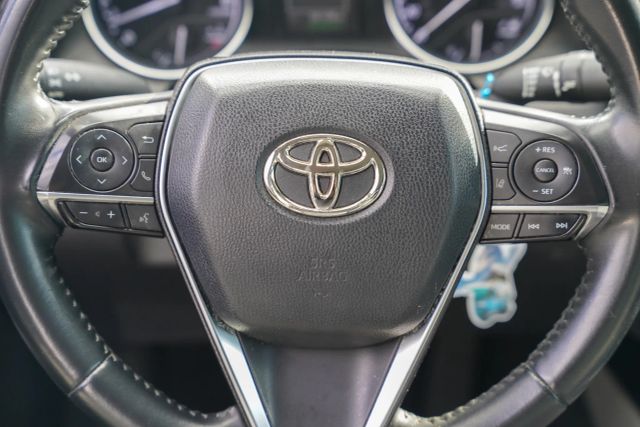 
								2020 Toyota Camry LE Sedan 4D full									