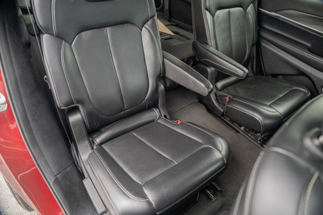 
								2021 Jeep Grand Cherokee L Limited Sport Utility 4D full									