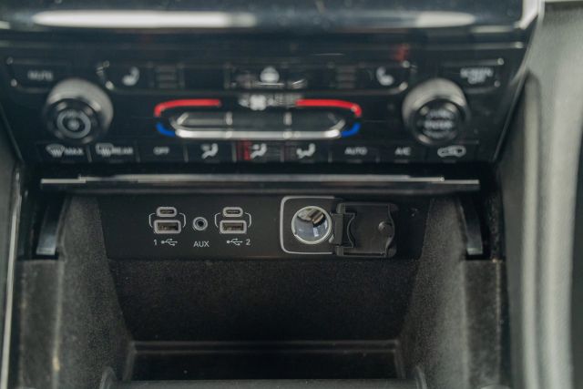 
								2021 Jeep Grand Cherokee L Limited Sport Utility 4D full									