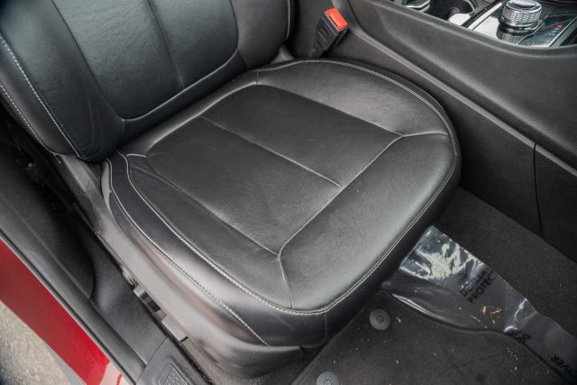 
								2021 Jeep Grand Cherokee L Limited Sport Utility 4D full									