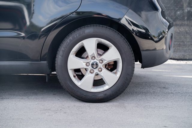 
								2017 Kia Soul Wagon 4D full									