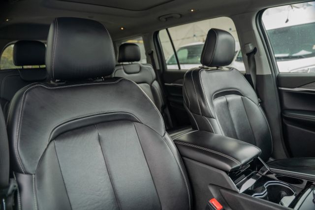 
								2021 Jeep Grand Cherokee L Limited Sport Utility 4D full									