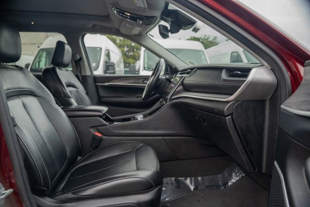 
								2021 Jeep Grand Cherokee L Limited Sport Utility 4D full									