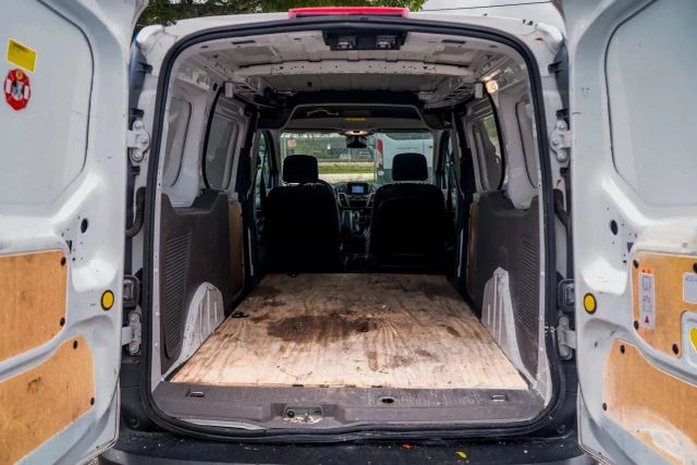 
								2019 Ford Transit Connect Cargo XL Van 4D full									