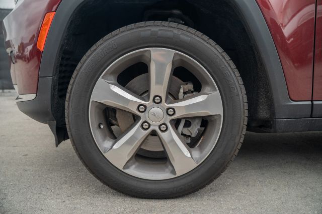 
								2021 Jeep Grand Cherokee L Limited Sport Utility 4D full									