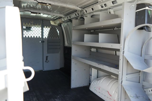 
								2019 Chevrolet Express 2500 Cargo Van 3D full									