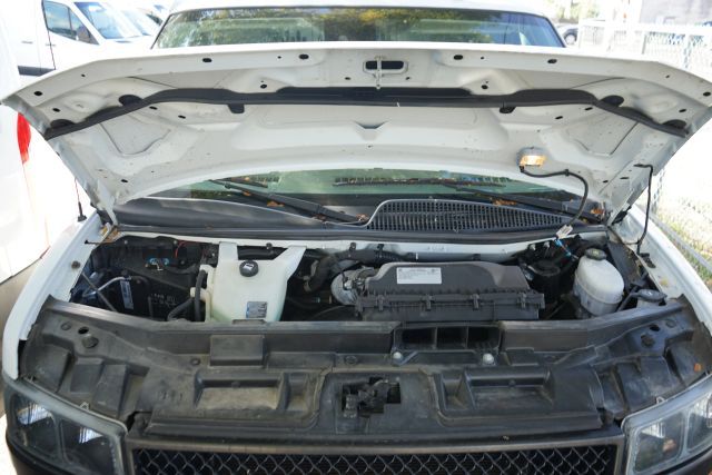 
								2019 Chevrolet Express 2500 Cargo Van 3D full									