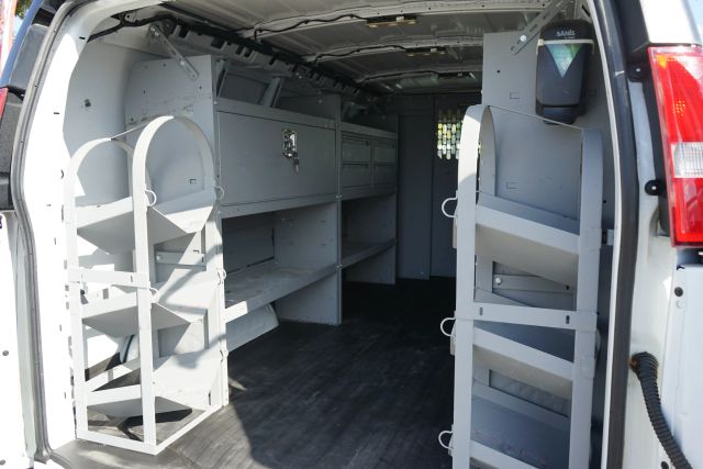 
								2019 Chevrolet Express 2500 Cargo Van 3D full									