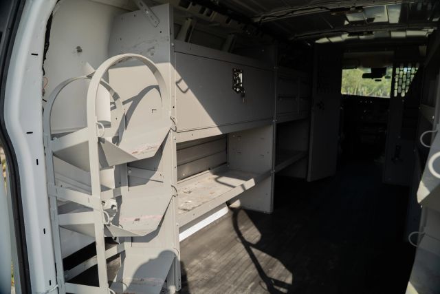 
								2021 Chevrolet Express 2500 Cargo Regular Van 3D full									