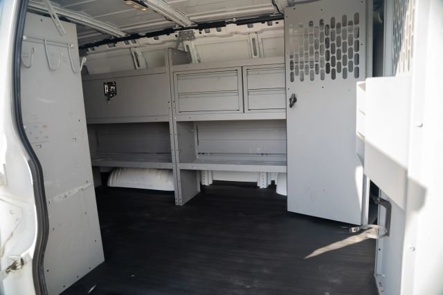 
								2021 Chevrolet Express 2500 Cargo Regular Van 3D full									