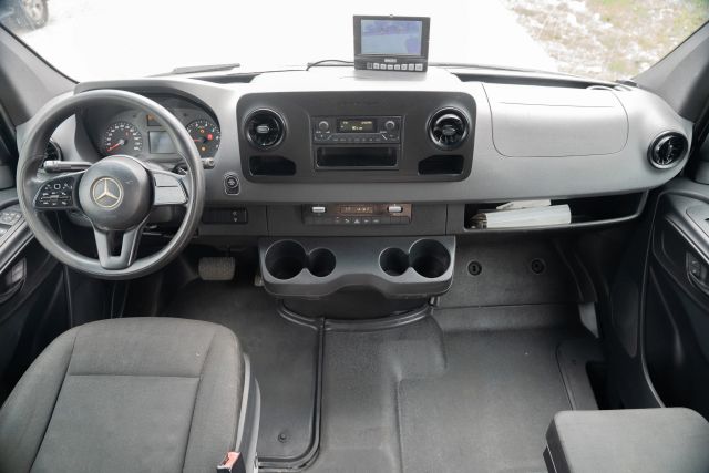 
								2020 Mercedes-Benz Sprinter 2500 Cargo High Roof w/170  WB Van 3D full									