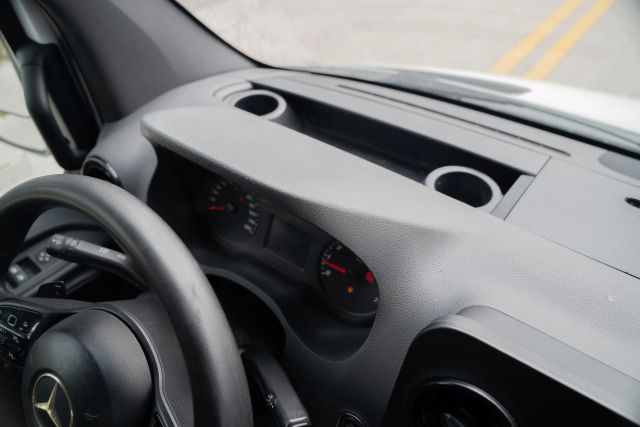 
								2020 Mercedes-Benz Sprinter 2500 Cargo High Roof w/170  WB Van 3D full									