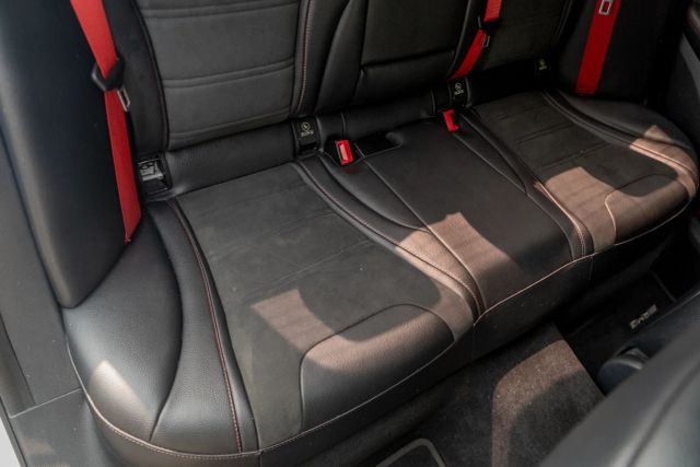 
								2020 Mercedes-Benz Mercedes-AMG C-Class C 43 AMG Sedan 4D full									