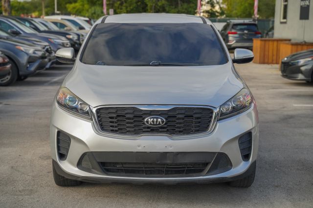 
								2019 Kia Sorento LX Sport Utility 4D full									