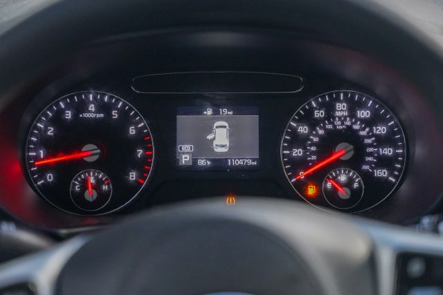
								2019 Kia Sorento LX Sport Utility 4D full									