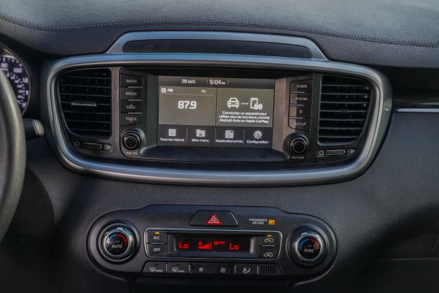 
								2019 Kia Sorento LX Sport Utility 4D full									