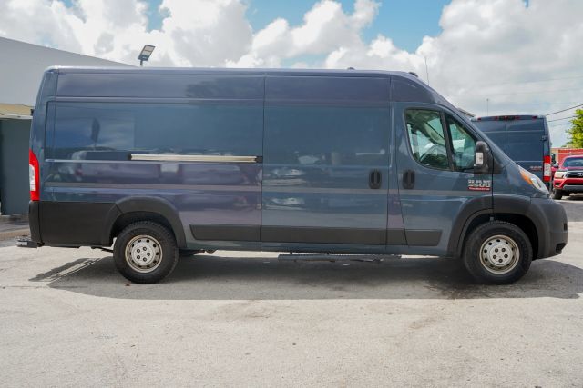 
								2021 Ram ProMaster Cargo Van 3500 High Roof Extended Van 3D full									