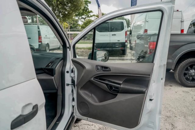 
								2019 Ford Transit Connect Cargo XL Van 4D full									