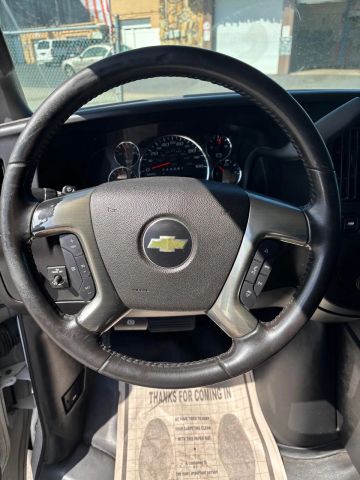 
								2019 Chevrolet Express 3500 Cargo Extended Van 3D full									